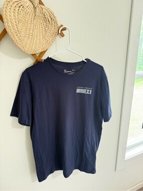 Under Armour Men’s Navy Short-Sleeve Performance Tee